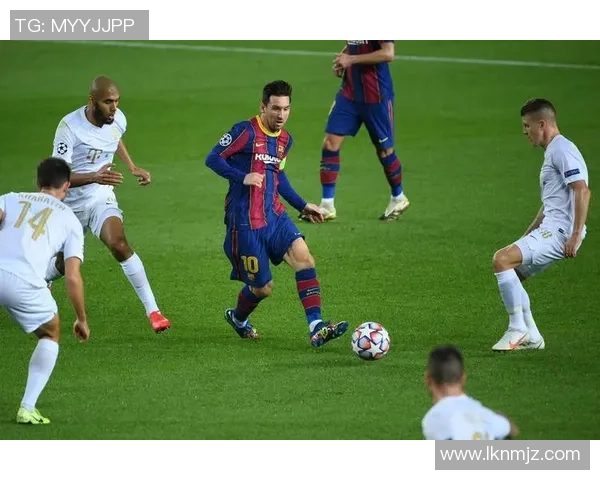 历年足球明星薪资揭秘：从贝利到梅西的财富之路与市场变迁